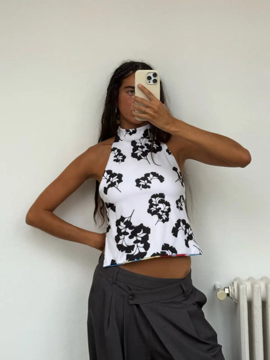 Camelia Reversible Top