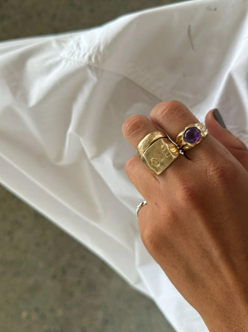 Un Taconeo Gold Ring