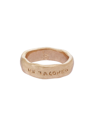 Un Taconeo Gold Ring