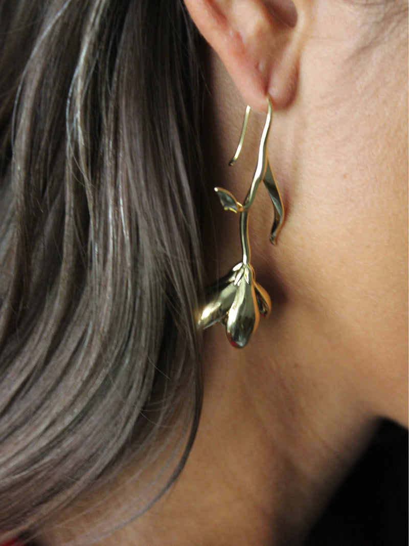 Daisy Gold Earrings