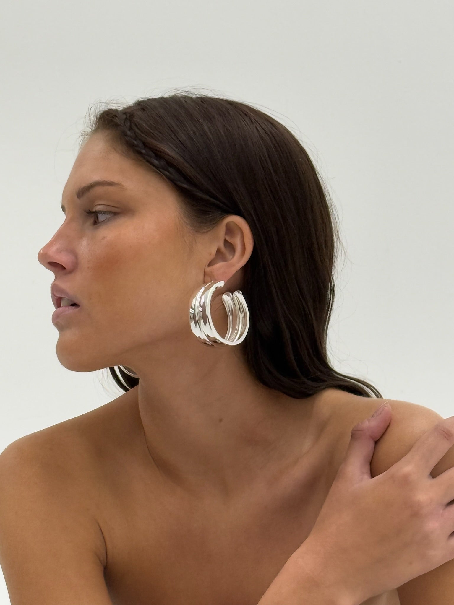 Mónica Silver Hoops