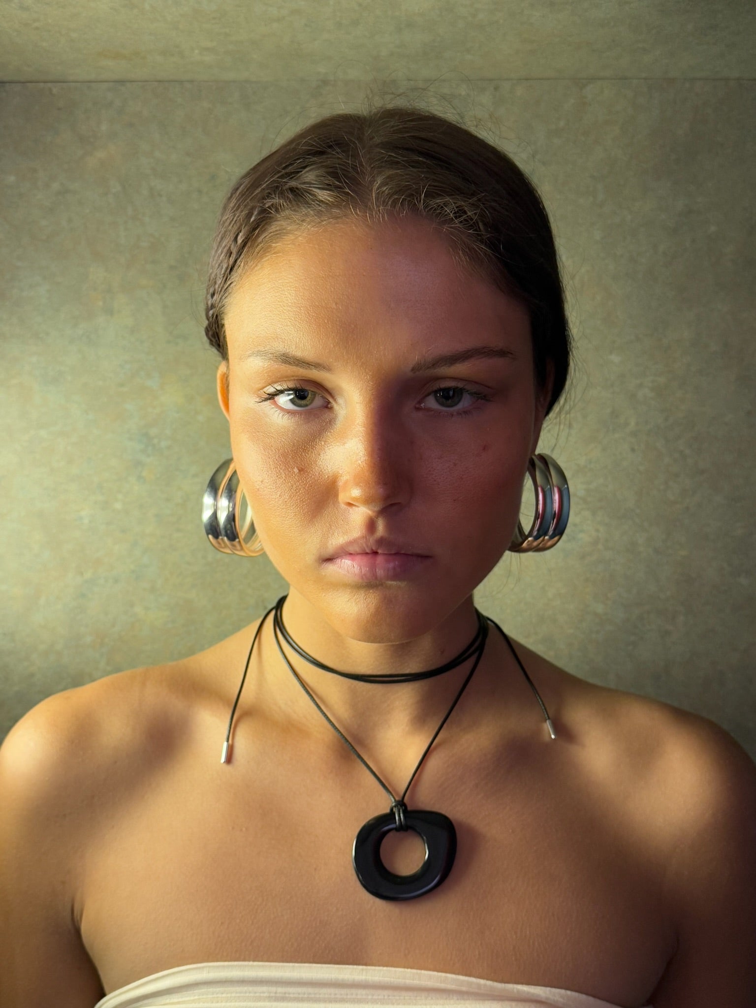 Mónica Silver Hoops