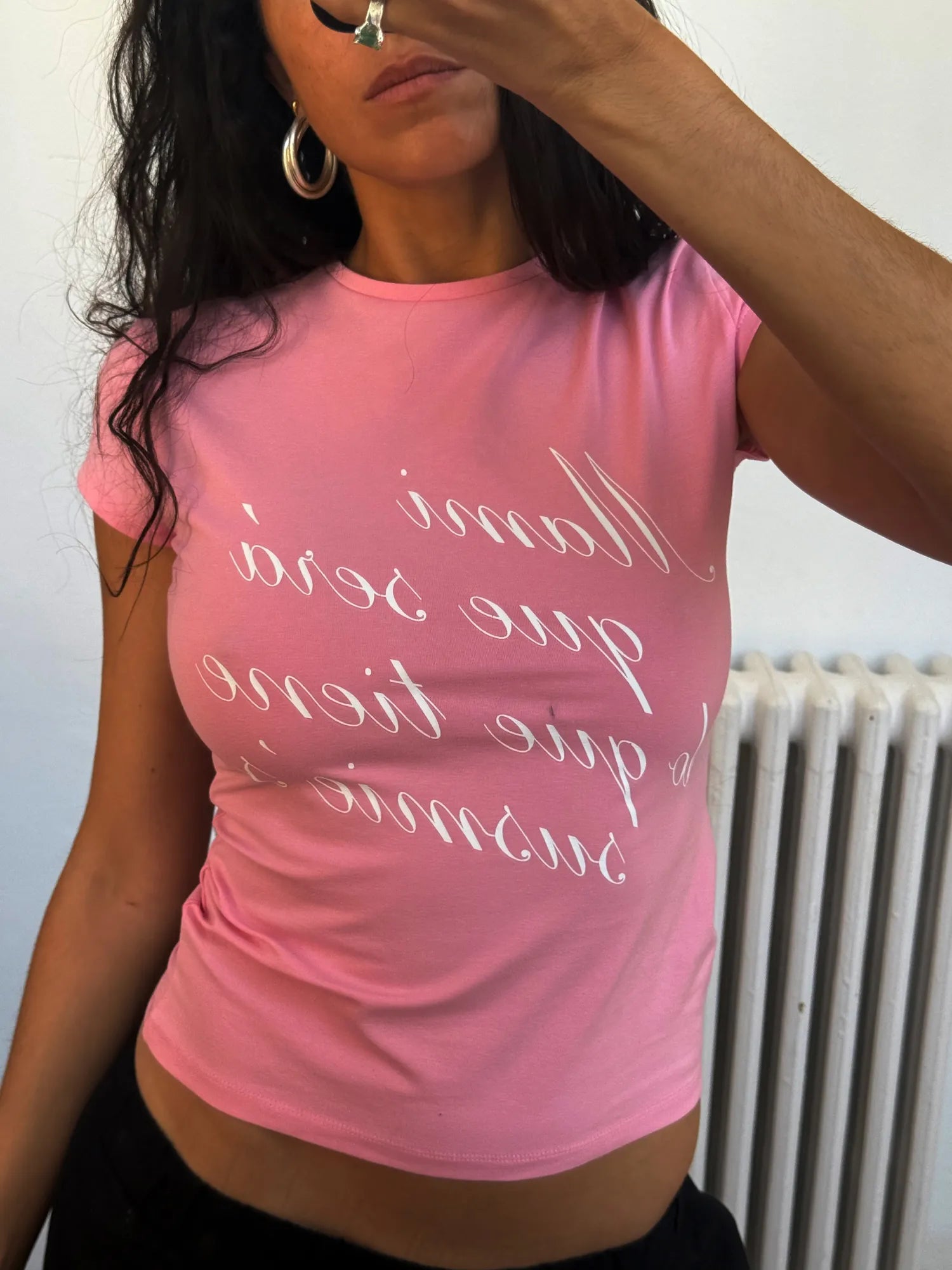 Mami que será lo que tiene Susmie's T-Shirt