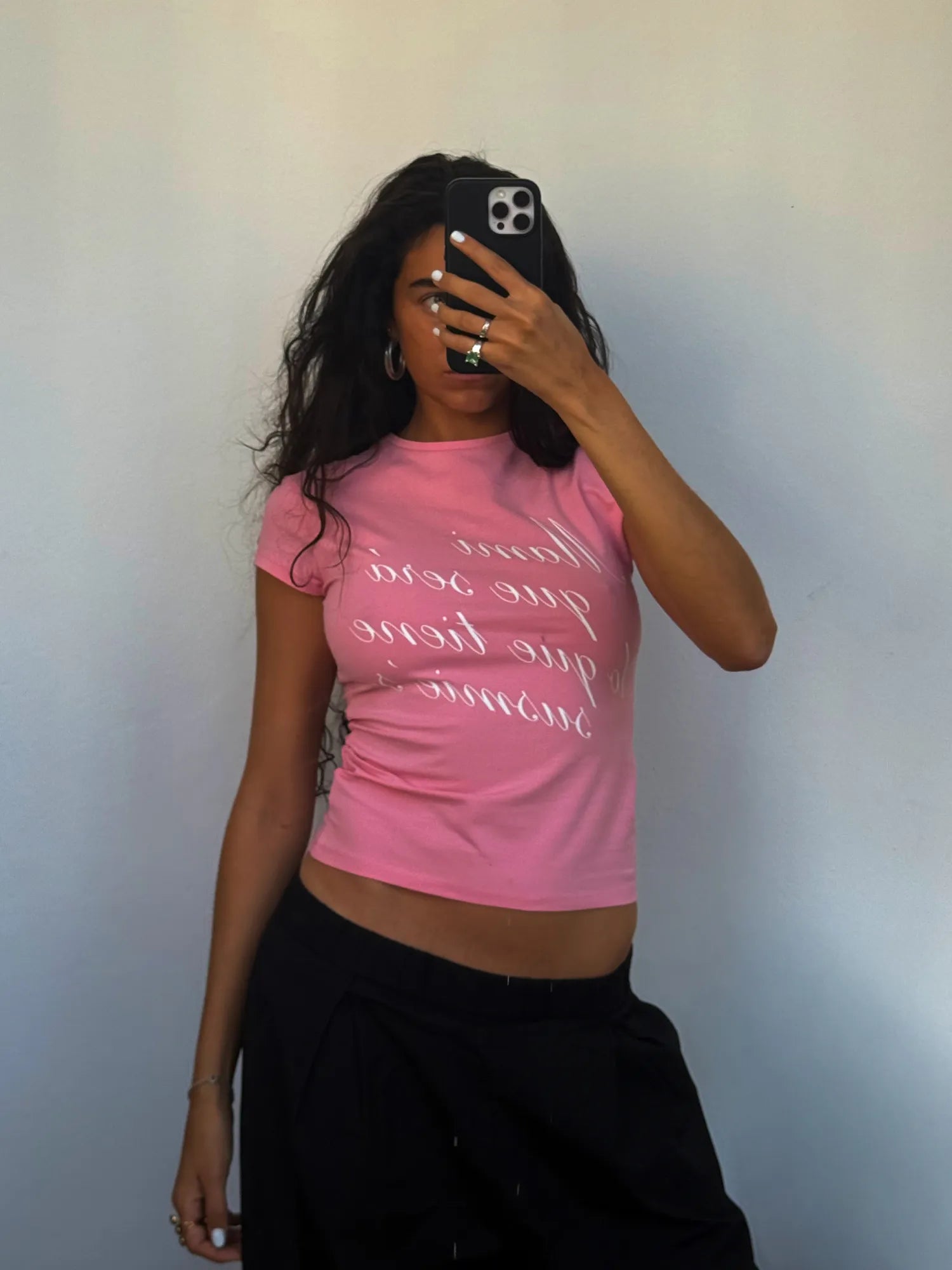 Mami que será lo que tiene Susmie's T-Shirt