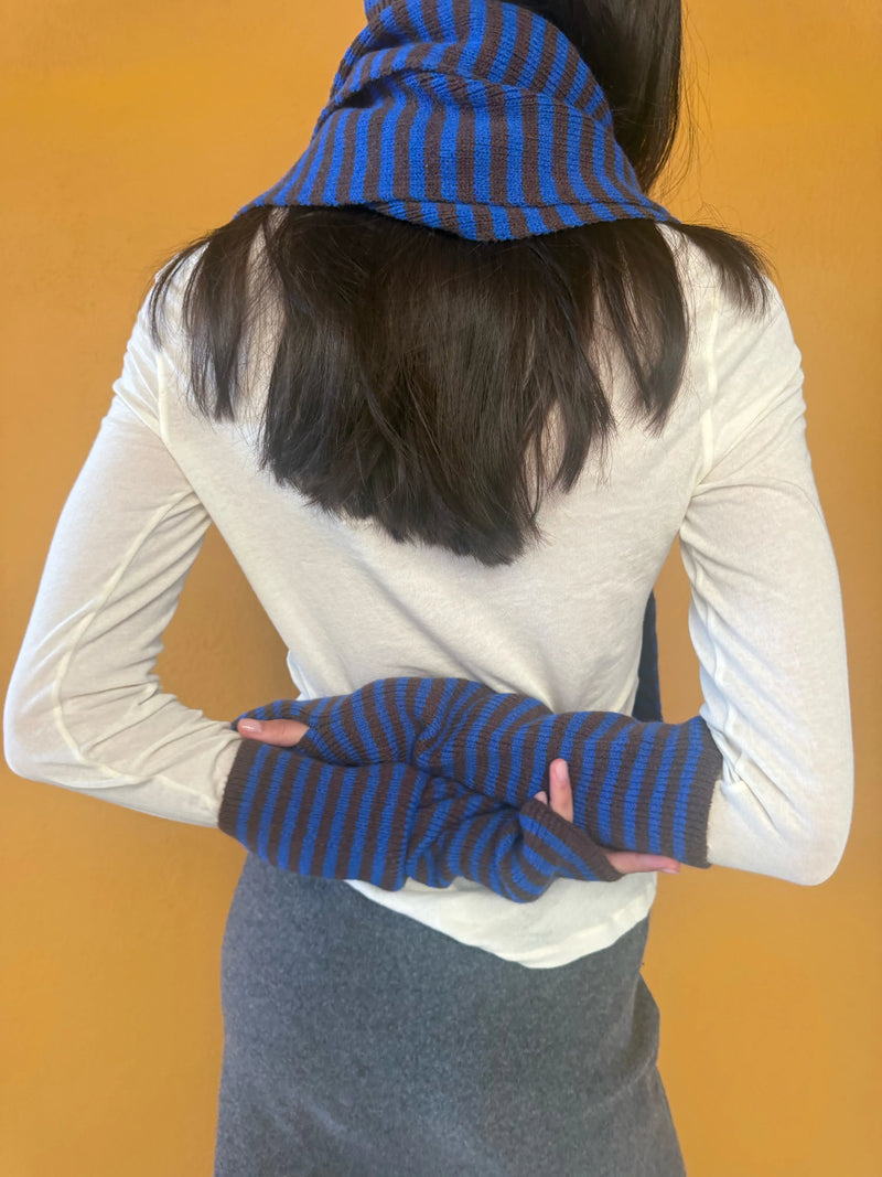 Midnight Gloves