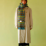 Écharpe de fille triste